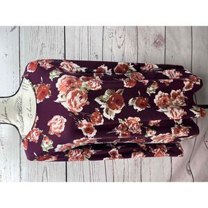 Agnes Dora Large Long Sleeve T Shirt‎ Floral Pattern